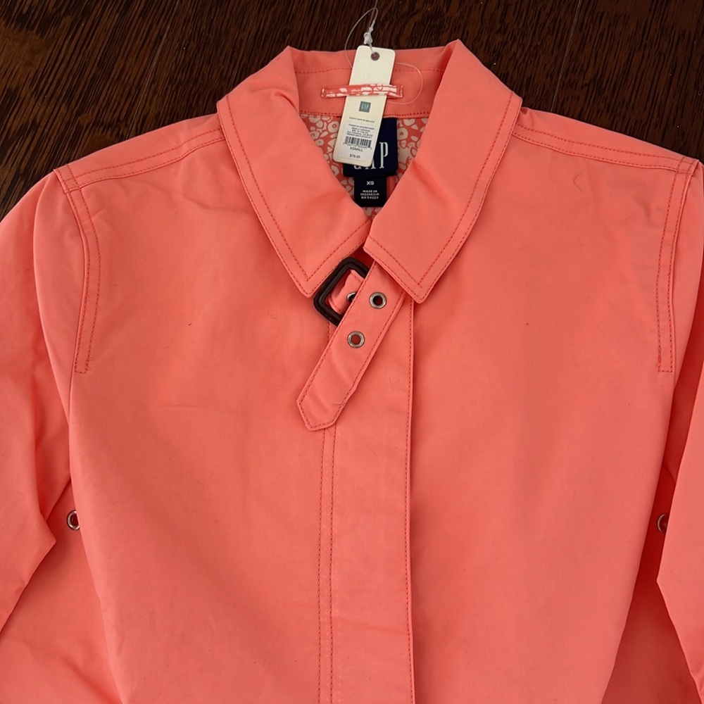 Spring coat - Picture 2 of 10